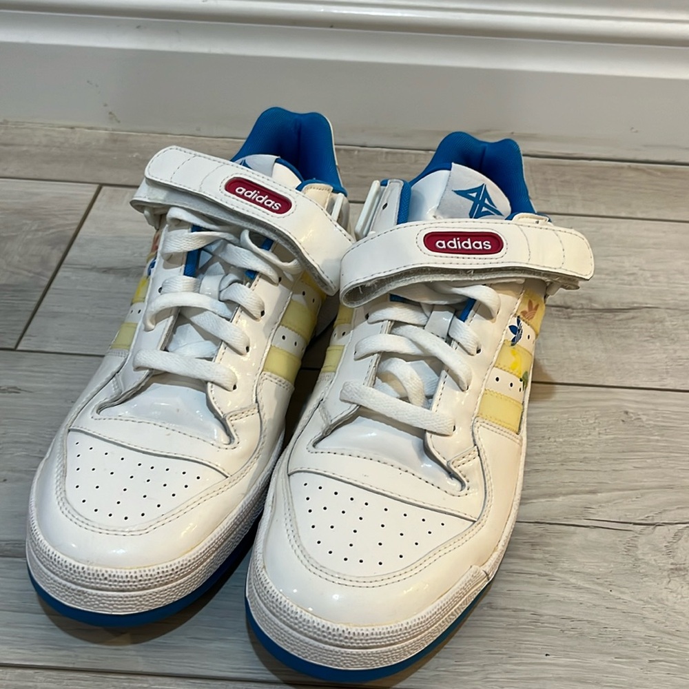 RARE adidas forum 84 low vintage ART078822 | M US12|
